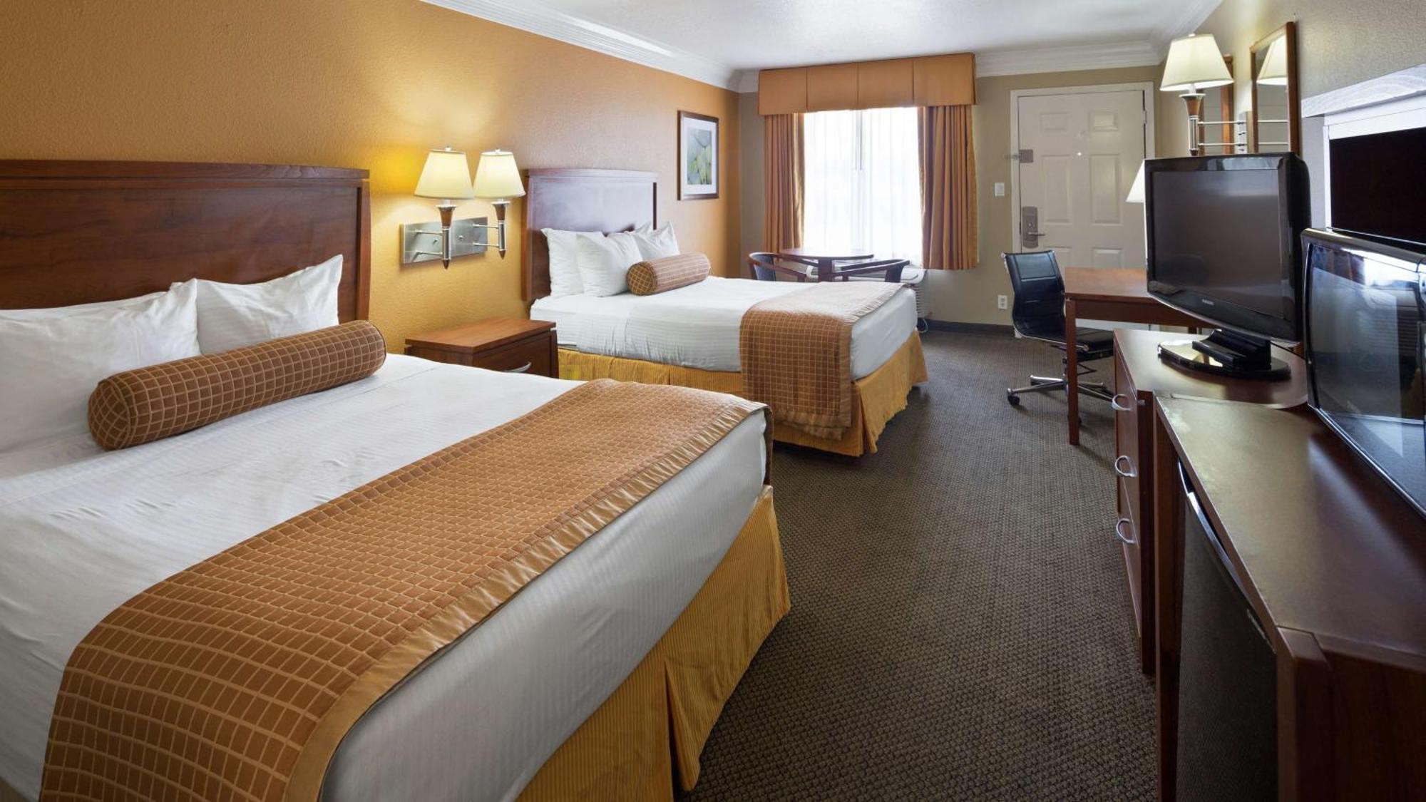 Best Western Angleton Inn מראה חיצוני תמונה